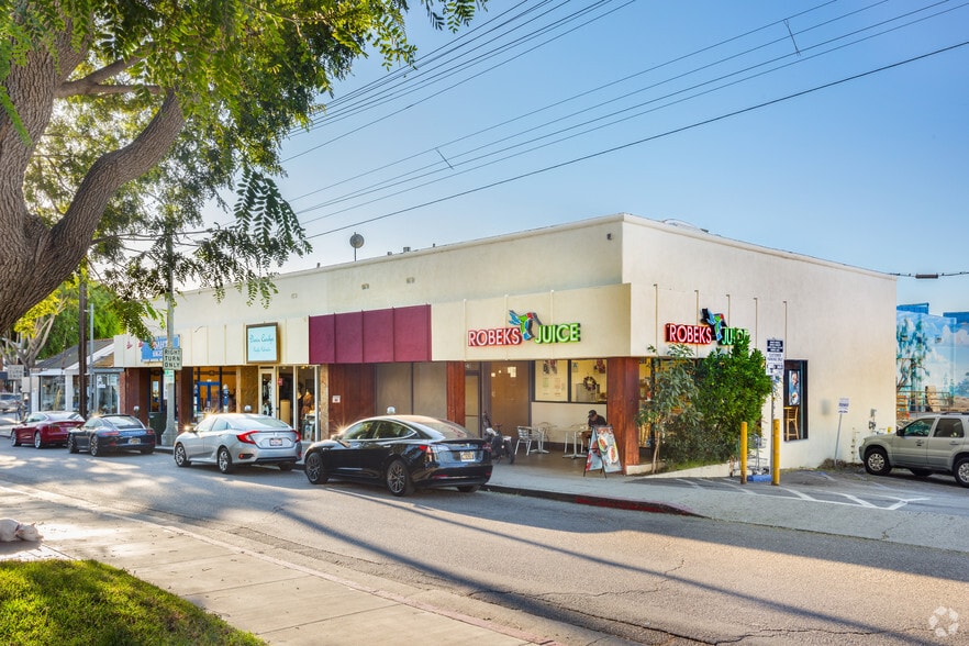 More Photos Of 15270-15280 Antioch St, Pacific Palisades Storefront For Lease