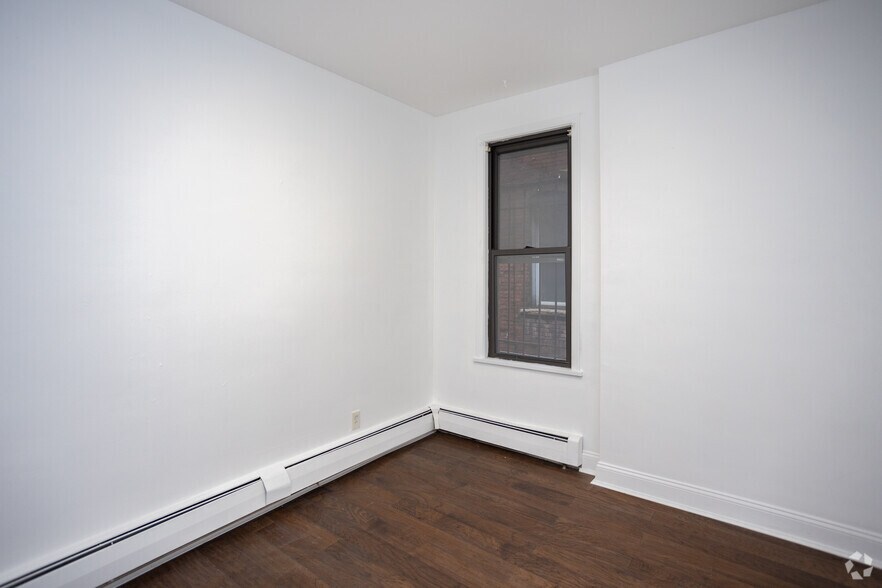 More Photos Of 328 S Mathilda St, Pittsburgh Multifamily For Sale