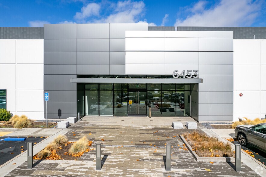 More Photos Of 6473 Kaiser Dr, Fremont Research And Development For Lease