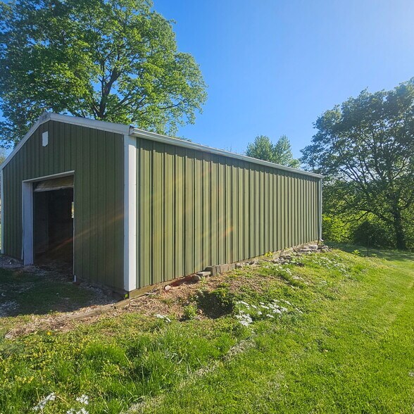 More Photos Of 411 N 6th St, Elsberry Land For Sale
