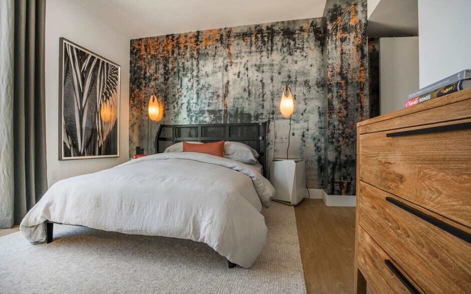 More Photos Of 1501 Island Ave, San Diego Apartments For Lease