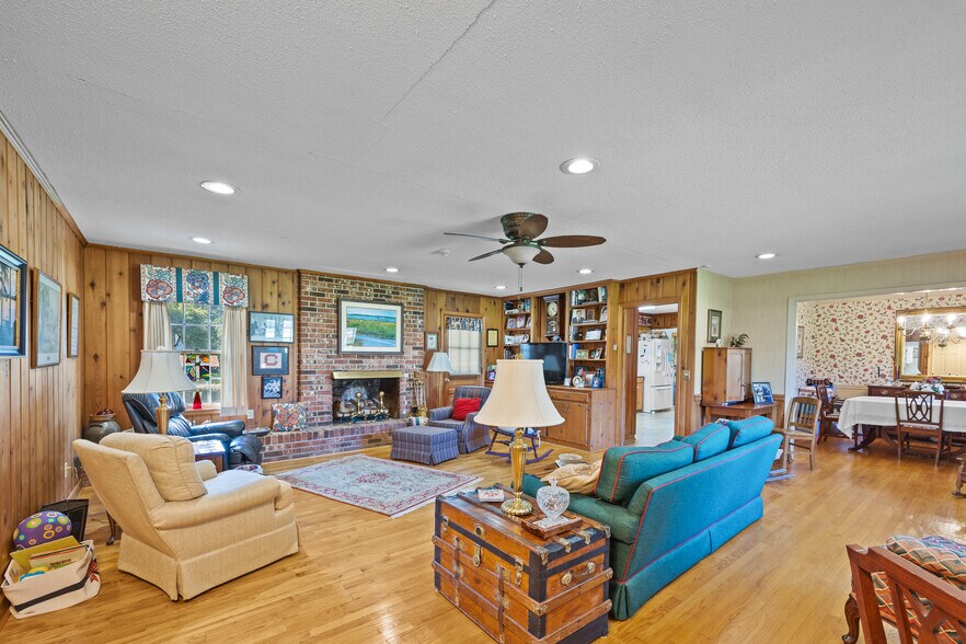 More Photos Of , West Columbia Unknown For Sale