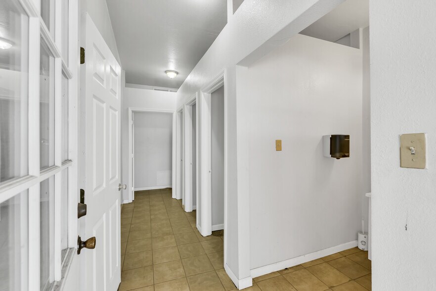 More Photos Of 9503 Barber Rd, Galt Land For Sale