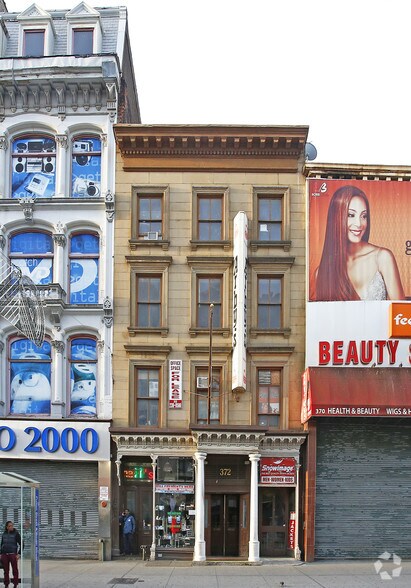 More Photos Of 372-374 Fulton St, Brooklyn Storefront Retail Office For Lease