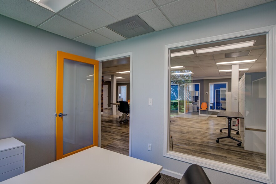 More Photos Of 2960 N Academy Blvd, Colorado Springs Office For Sale