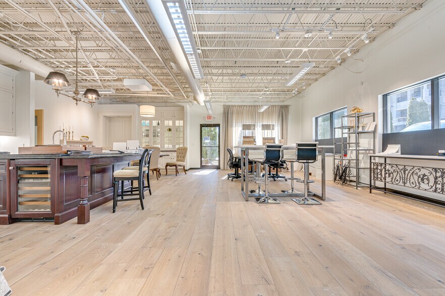More Photos Of 107 Kenner Ave, Nashville Freestanding For Lease