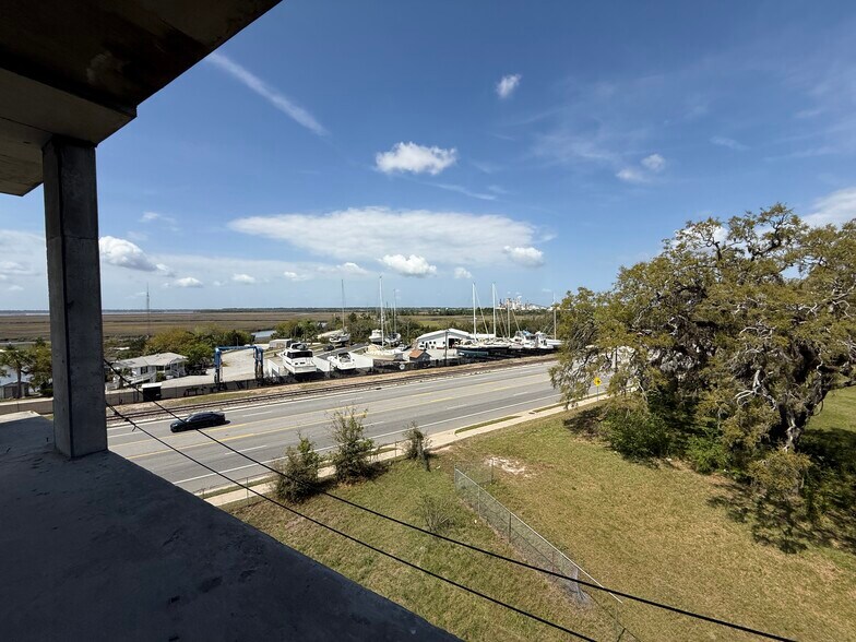 More Photos Of 2508 Newcastle St, Brunswick Apartments For Sale