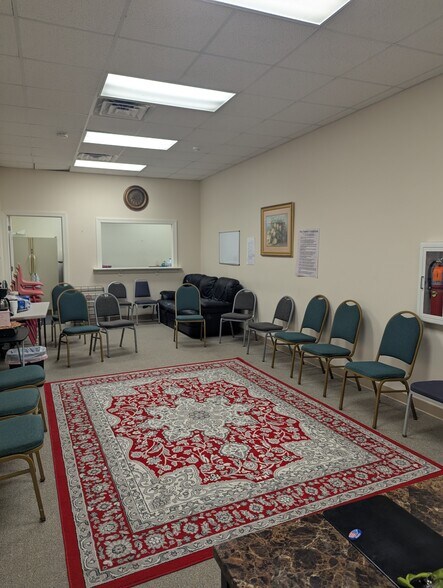 More Photos Of 3705 Strawberry Plains Rd, Williamsburg Office For Lease