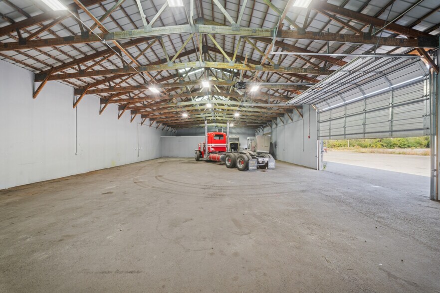 More Photos Of 3001 E End Ave, Chicago Heights Warehouse For Sale