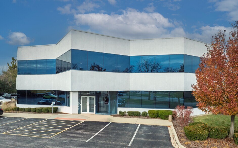 Primary Photo Of 100 Lexington Dr, Buffalo Grove Office For Lease