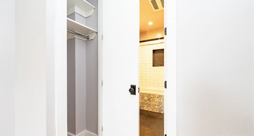 More Photos Of 137 21st St, Brooklyn Apartments For Sale