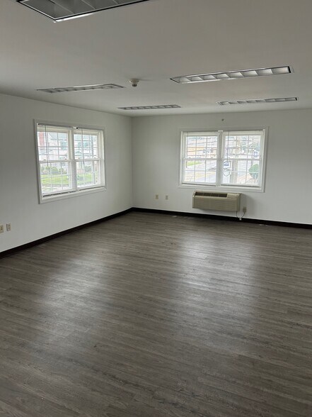 More Photos Of 1185 Morris Ave, Union Township Loft Creative Space For Lease