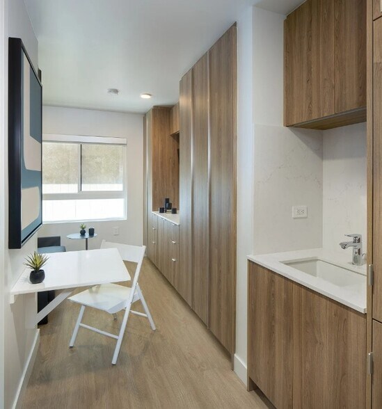 More Photos Of , Los Angeles Unknown For Sale