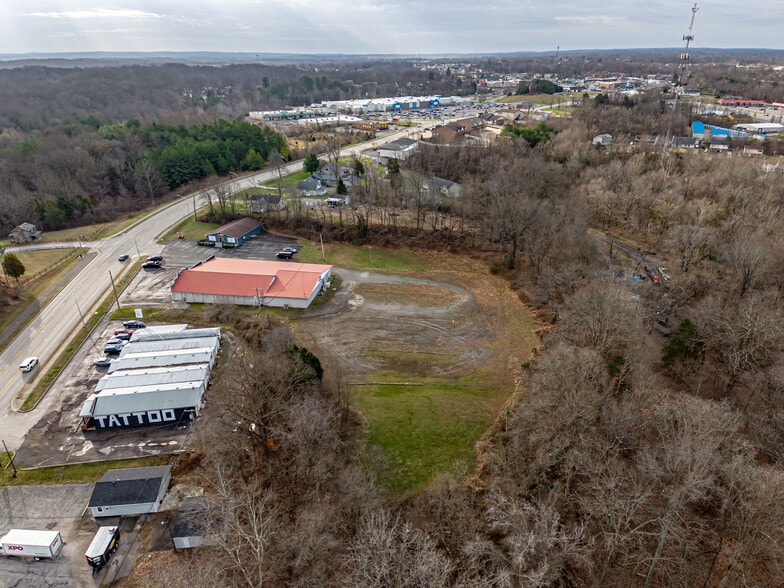 More Photos Of 1165 N Wilson Rd, Radcliff Freestanding For Lease