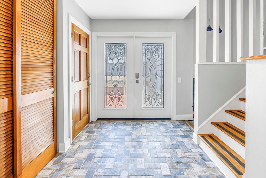 More Photos Of , Tampa Multifamily For Sale