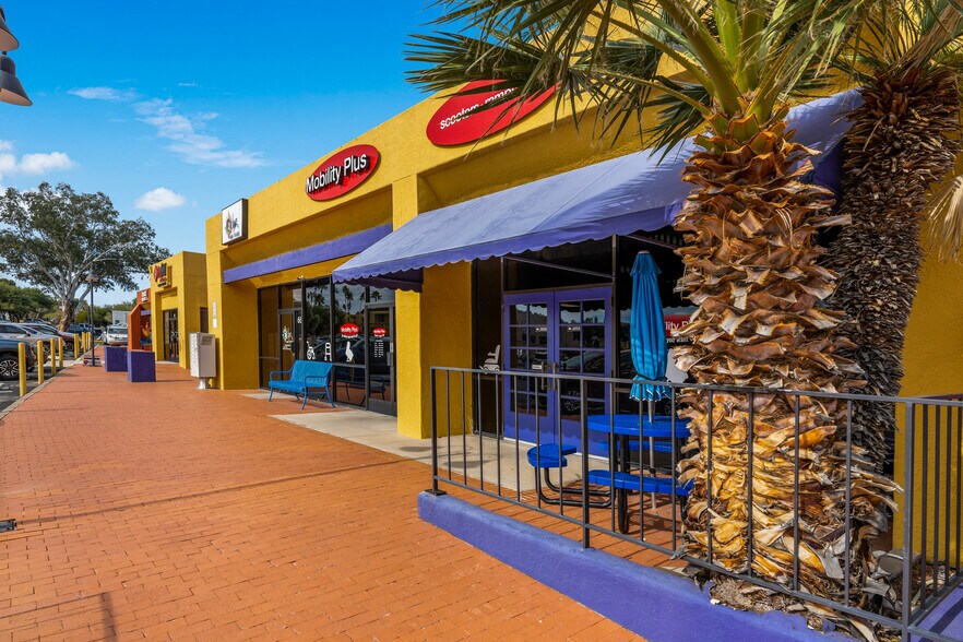 More Photos Of 101-126 S La Canada Dr, Green Valley Unknown For Lease