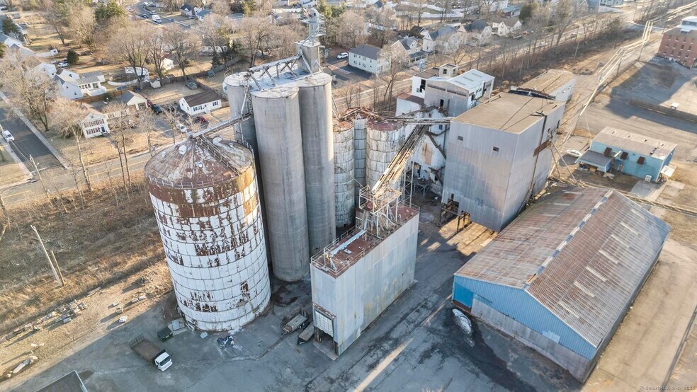 More Photos Of 46 Apel Pl, Manchester Warehouse For Sale