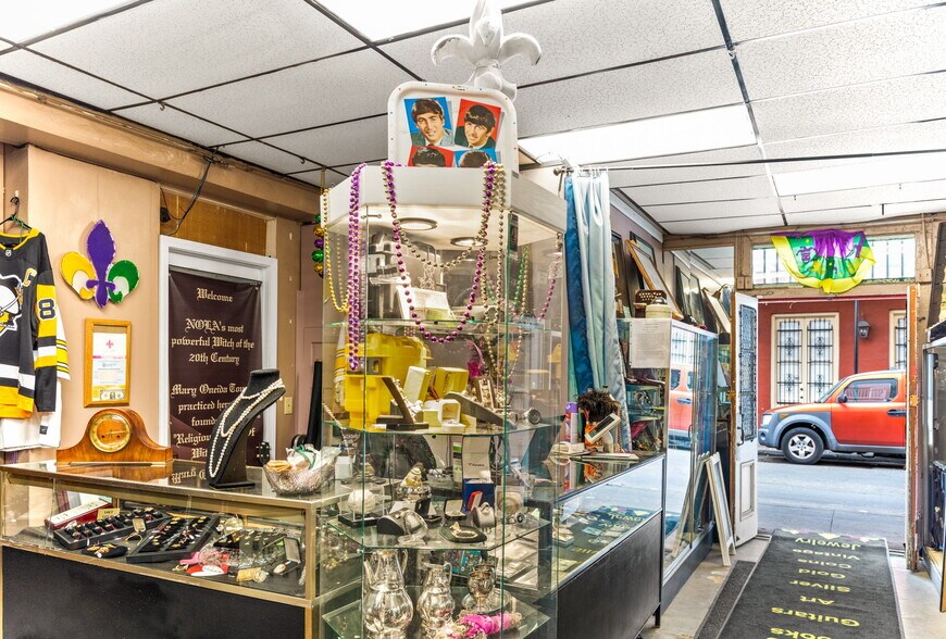 More Photos Of 521 Saint Philip St, New Orleans Storefront Retail Residential For Sale