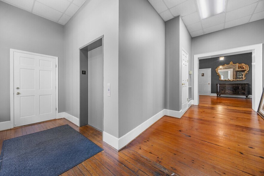 More Photos Of 219 E Screven St, Quitman Storefront Retail Office For Sale