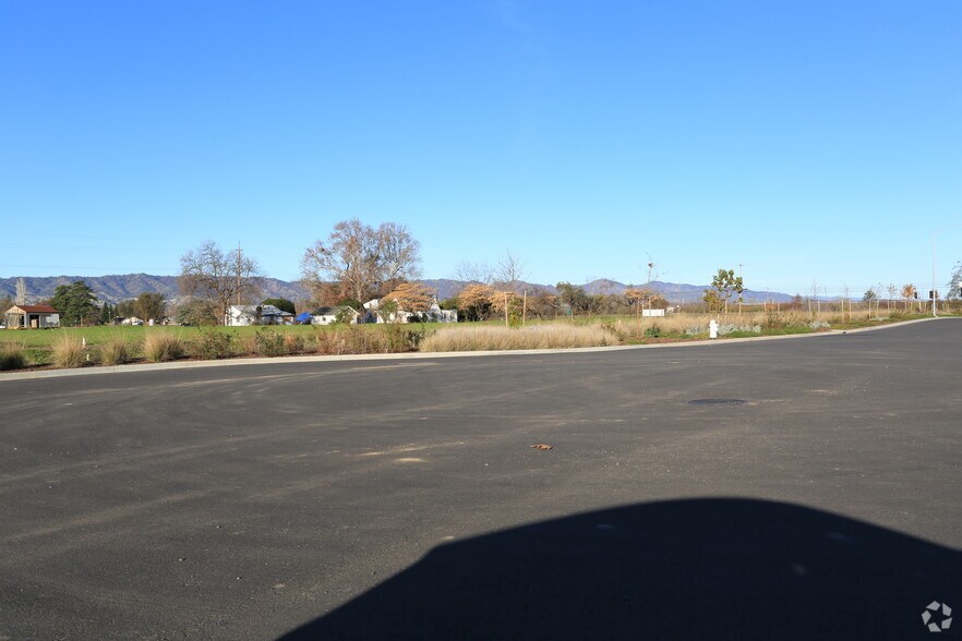 More Photos Of 800 East Grant Ave & Hwy 128, Winters Land For Sale