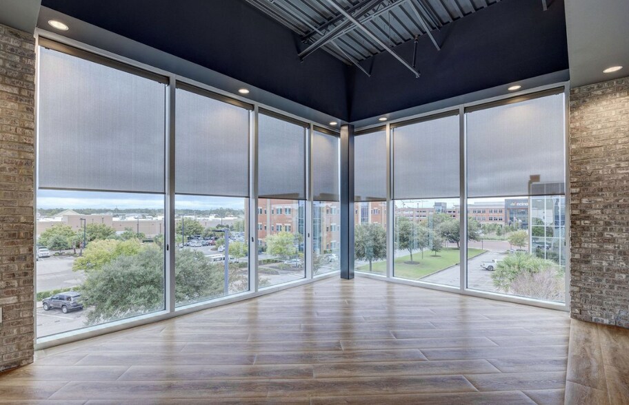 More Photos Of 6740 Rock Spring Rd, Wilmington Office For Lease