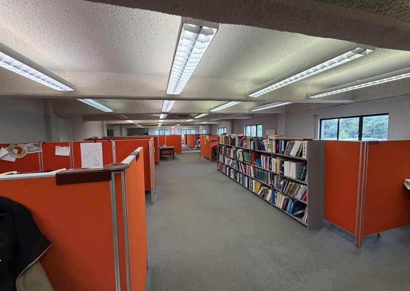 More Photos Of 1101 Negley Pl, Dayton Warehouse For Sale