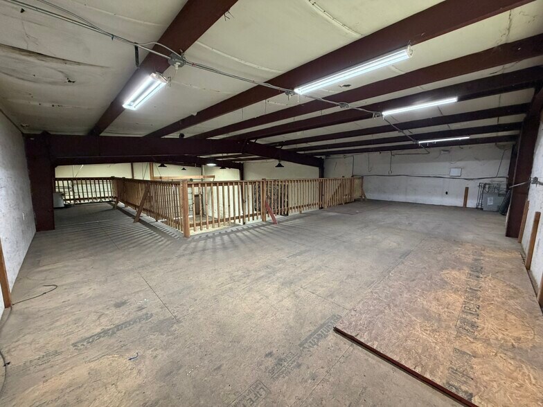 More Photos Of 3803 Paris Rd, Chalmette Warehouse For Sale