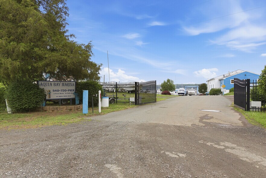 More Photos Of 423 Aquia Creek Rd, Stafford Marina For Sale