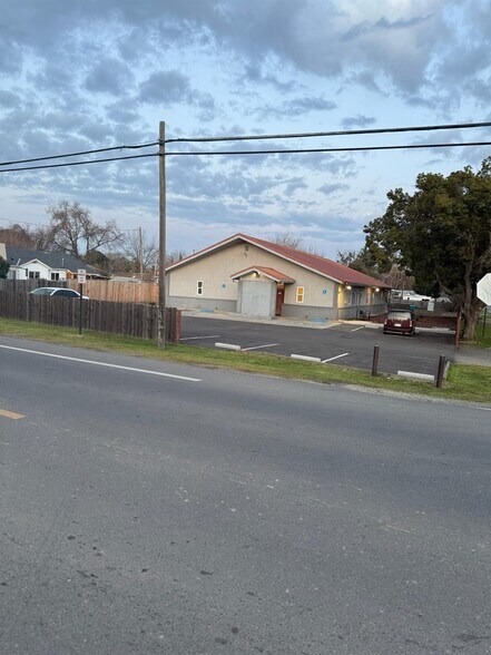 More Photos Of 5638 N Gledhill Ave, Olivehurst Apartments For Sale