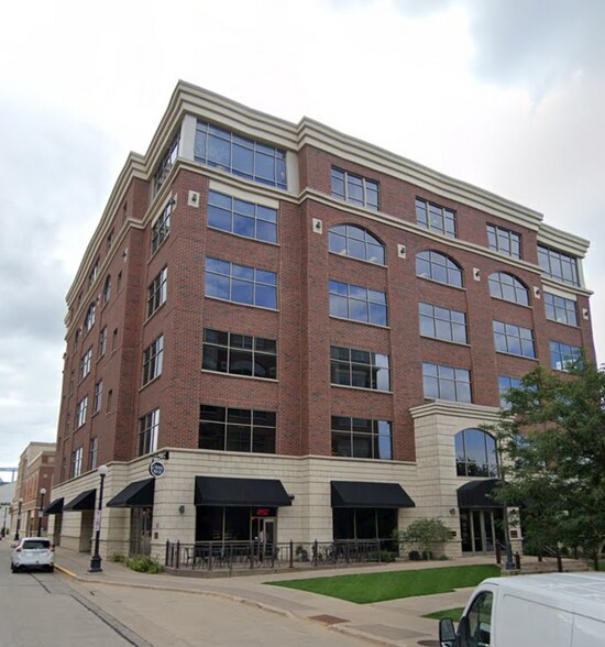 More Photos Of 332 Front St S, La Crosse Medical For Sale