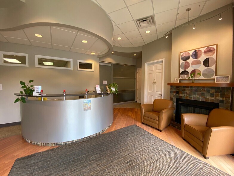 More Photos Of 90 Executive Dr, Carmel Office For Lease