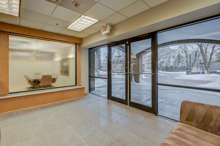 More Photos Of 1201 Yale Pl, Minneapolis Apartments For Sale