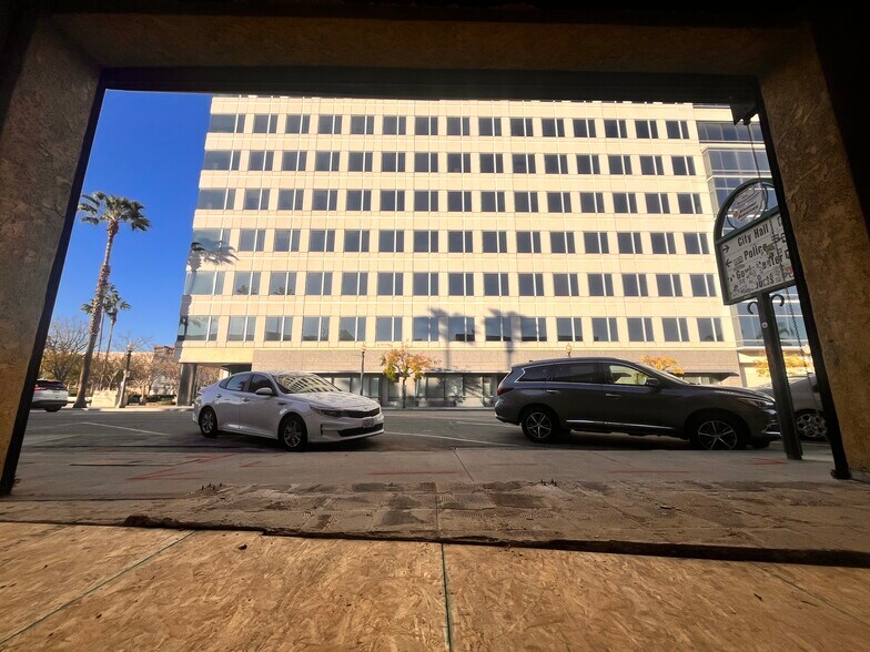 More Photos Of 475-479 W 4th St, San Bernardino General Retail For Lease