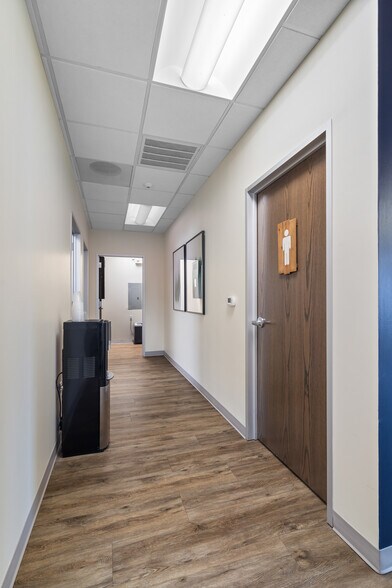 More Photos Of 5156 Village Creek Dr, Plano Medical For Sale