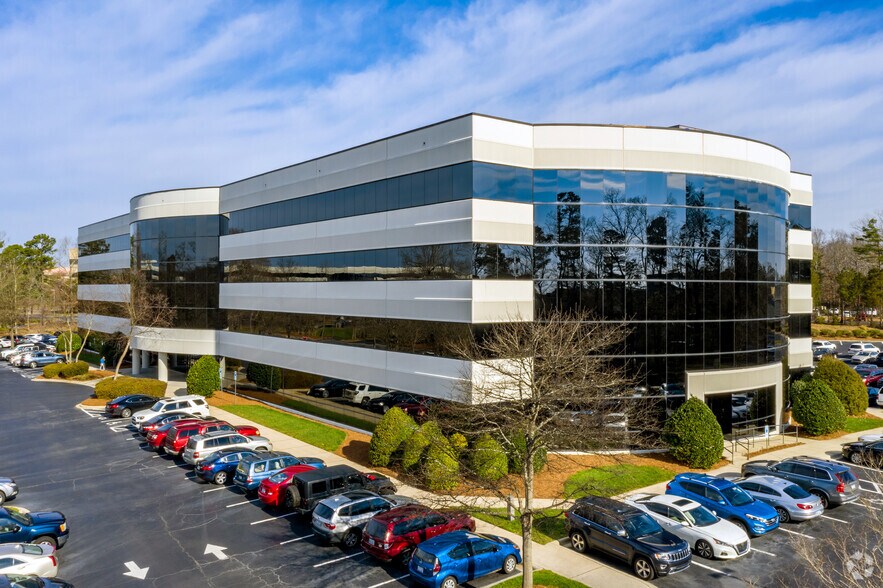 More Photos Of 11440 Carmel Commons Blvd, Charlotte Office For Lease
