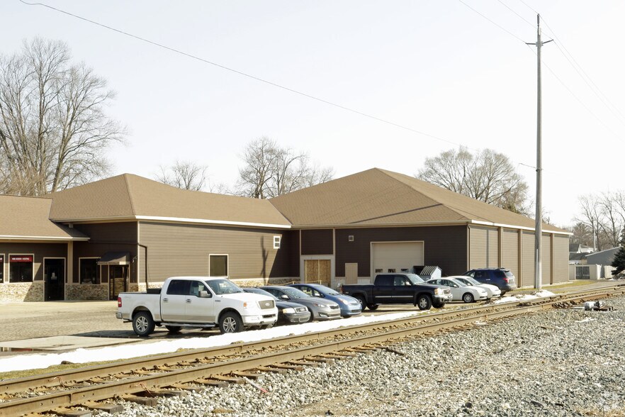 More Photos Of 135 N State St, Zeeland Serviced Offices For Lease