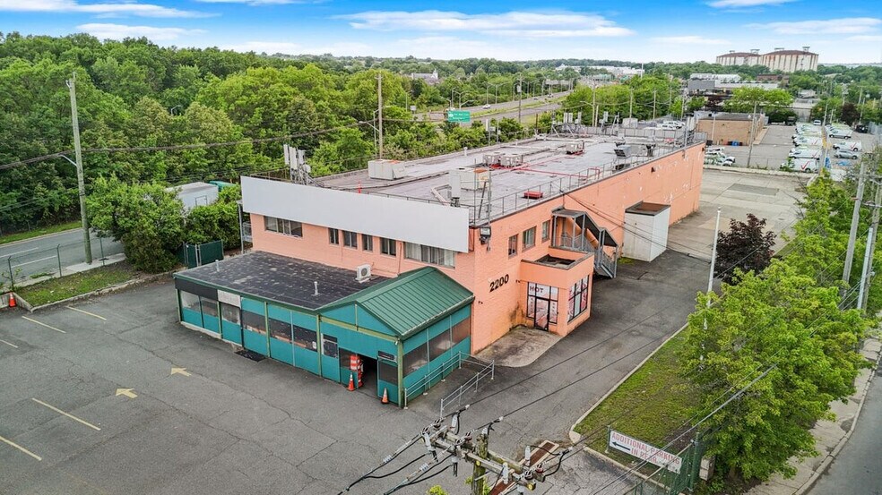 Primary Photo Of 2200 Arthur Kill Rd, Staten Island Distribution For Sale