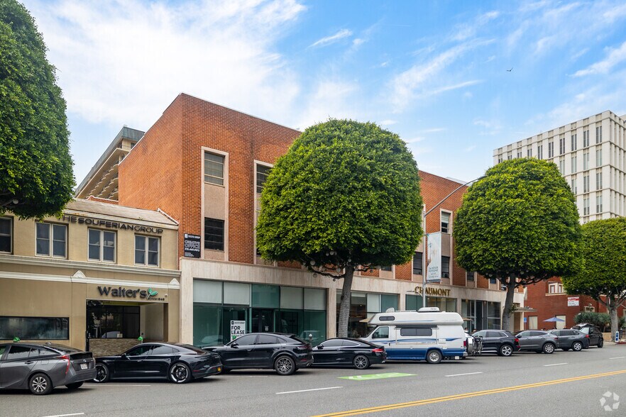 More Photos Of 139-147 S Beverly Dr, Beverly Hills Loft Creative Space For Lease