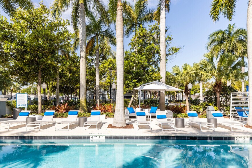 More Photos Of 3880 W Broward Blvd, Fort Lauderdale Apartments For Lease