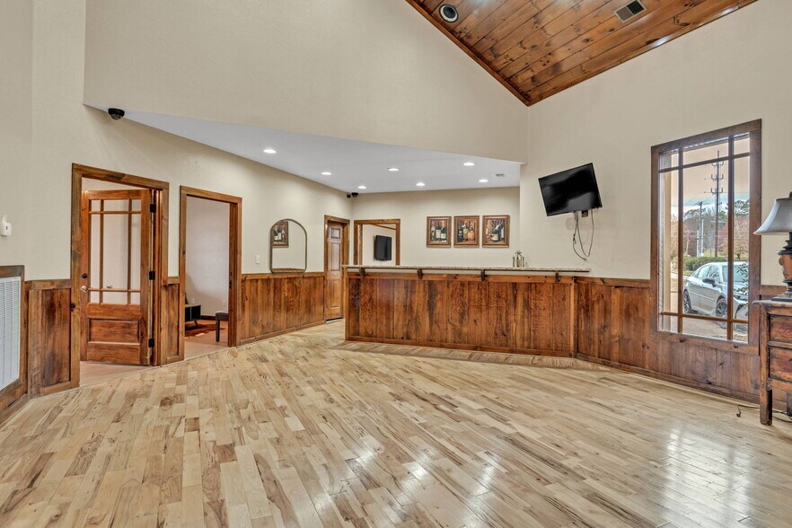 More Photos Of 3293 Wears Valley Rd, Sevierville Lodge Meeting Hall For Sale