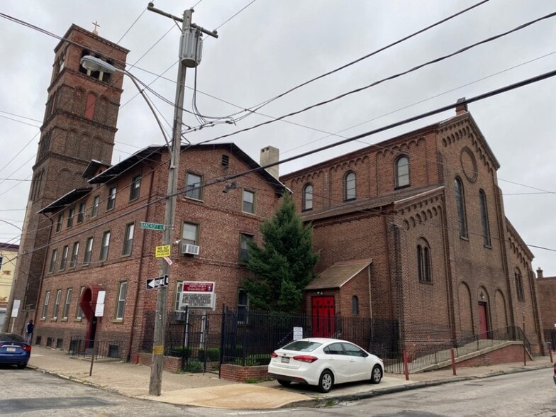 More Photos Of 1900 S 16th St, Philadelphia Apartments For Sale