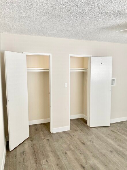 More Photos Of 1014 N Oxford Ave, Los Angeles Apartments For Sale