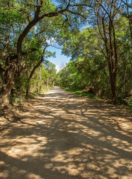 More Photos Of half-Diamond 'D' Ranch, Killeen Land For Sale