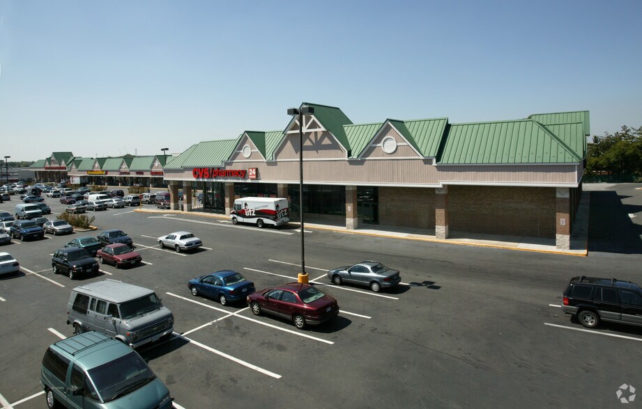 More Photos Of 5848-5870 Silver Hill Rd, District Heights Unknown For Lease