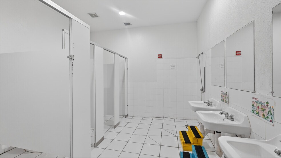 More Photos Of 750 NW 96th St, Miami Daycare Center For Sale