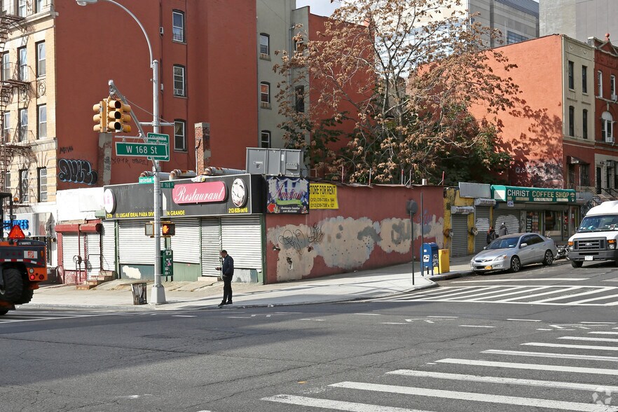 Primary Photo Of 2176-2178 Amsterdam Ave, New York Storefront For Lease