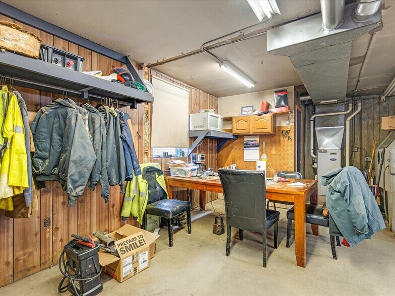 More Photos Of 4554 Il Route 173, Poplar Grove General Retail For Sale