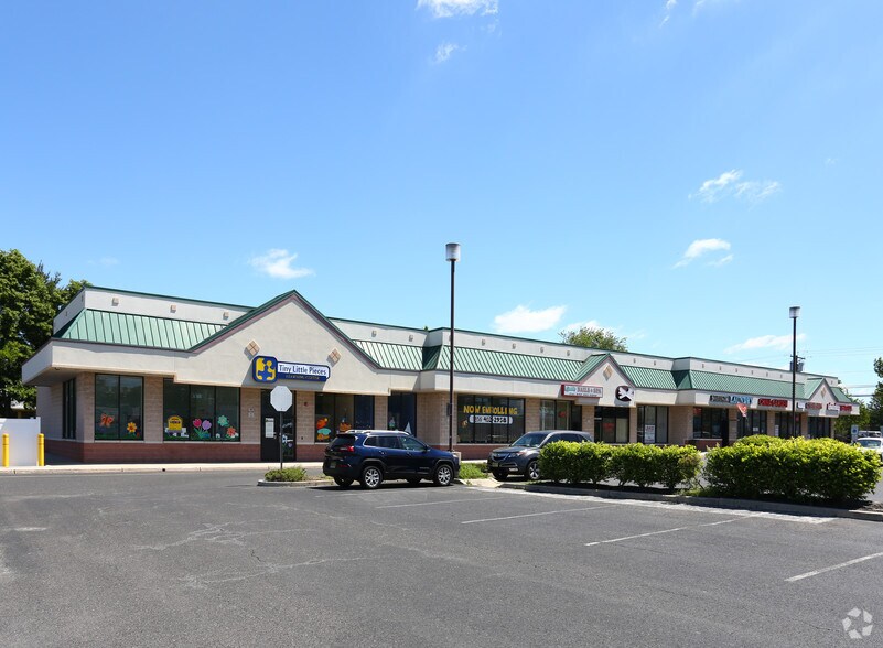 More Photos Of 301-367 W Browning Rd, Bellmawr Unknown For Lease
