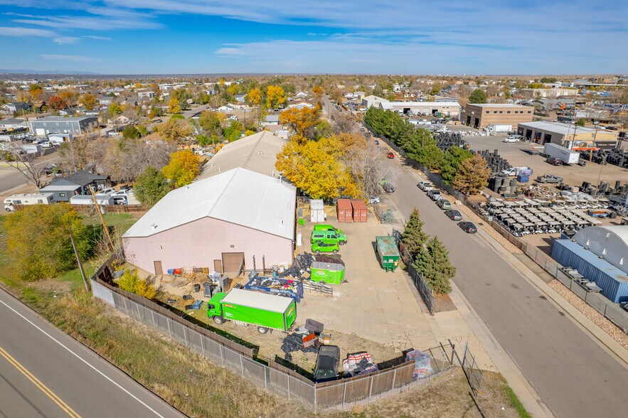 More Photos Of 5311 Niagara St, Commerce City Showroom For Lease