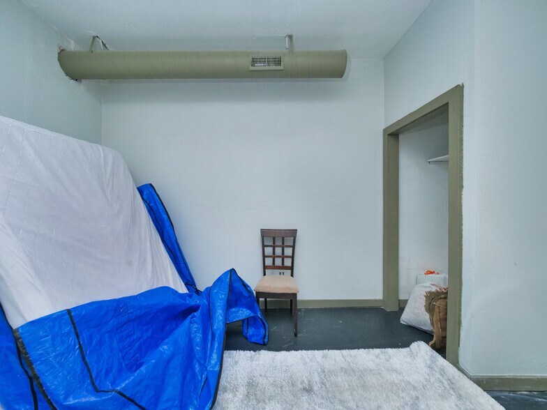 More Photos Of 9614-9616 MacArthur Blvd, Oakland Specialty For Sale